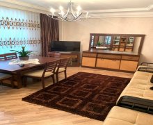 Satılır Yeni Tikili Memar Əcəmi m., Nəsimi r.