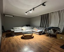 Satılır Yeni Tikili Elmlər akademiyası m., Yasamal qəs., Yasamal r.