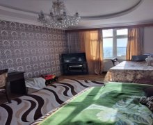 Satılır Köhnə Tikili Yeni Günəşli qəs., Suraxanı r. Satılır Köhnə Tikili Yeni Günəşli qəs., Suraxanı r.