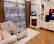 Satılır Həyət evi/villa Azadlıq m., Binəqədi r.