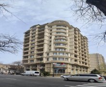 Satılır Yeni Tikili Nizami m., Nəsimi r.