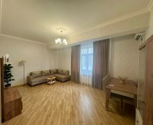 Kirayə (aylıq) Yeni Tikili İçərişəhər m., Bayıl qəs., Səbail r. Kirayə (aylıq) Yeni Tikili İçərişəhər m., Bayıl qəs., Səbail r.