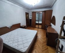 Kirayə (aylıq) Köhnə Tikili Elmlər akademiyası m., Yasamal r.