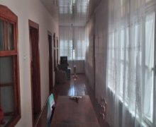 Satılır Bağ evi Salyan ş.