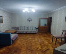 Satılır Köhnə Tikili Elmlər akademiyası m., Yasamal r.