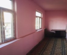 Satılır Köhnə Tikili 28 May m., Şərq Bazarı, Nərimanov r. Satılır Köhnə Tikili 28 May m., Şərq Bazarı, Nərimanov r.