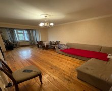 Kirayə (aylıq) Köhnə Tikili Memar Əcəmi m., 4-cü mikrorayon, Nəsimi r.