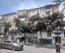 ecemide aylıq kiraye evler 2018 Memar Əcəmi - 2 m., 4-cü mikrorayon, Qızıl Tac restoranı, Nəsimi r. ecemide aylıq kiraye evler 2018 Memar Əcəmi - 2 m., 4-cü mikrorayon, Qızıl Tac restoranı, Nəsimi r.