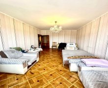 Satılır Köhnə Tikili Əhmədli m., Xətai r. Satılır Köhnə Tikili Əhmədli m., Xətai r.