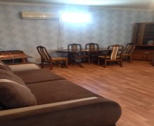 Kirayə (aylıq) Həyət evi/villa Bayıl qəs., Səbail r.