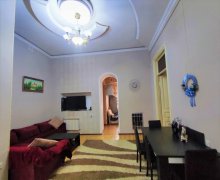 Satılır Köhnə Tikili Sahil m., Səbail r.