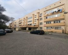 Satılır Köhnə Tikili Memar Əcəmi m., 6-cı mikrorayon, Binəqədi r.