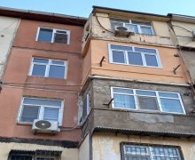 Satılır Köhnə Tikili Memar Əcəmi m., 4-cü mikrorayon, Nəsimi r.