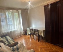 Kirayə (aylıq) Köhnə Tikili 28 May m., Nəsimi r.