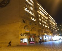 iceri seherde aylıq kiraye evler İçərişəhər m., Səbail r.