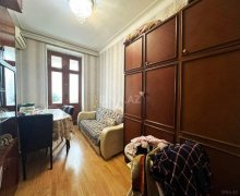 Satılır Köhnə Tikili Qara Qarayev m., 8-ci kilometr, Nizami r. Satılır Köhnə Tikili Qara Qarayev m., 8-ci kilometr, Nizami r.