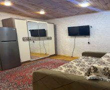 Kirayə (aylıq) Həyət evi/villa İnşaatçılar m., Yasamal r.