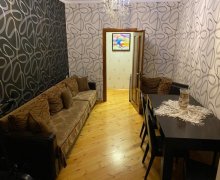 Satılır Köhnə Tikili Memar Əcəmi m., 4-cü mikrorayon, Nəsimi r.