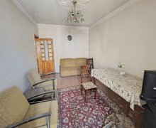 Satılır Köhnə Tikili İnşaatçılar m., Yeni Yasamal qəs., Yasamal r.