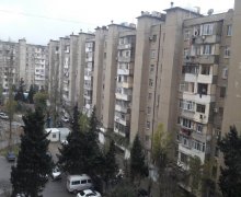 Satılır Köhnə Tikili Neftçilər m., 8-ci kilometr, Nizami r. Satılır Köhnə Tikili Neftçilər m., 8-ci kilometr, Nizami r.