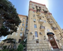 Satılır Köhnə Tikili Nizami m., Yasamal r.