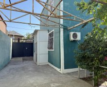 Kirayə (aylıq) Həyət evi/villa Biləcəri qəs., Binəqədi r. Kirayə (aylıq) Həyət evi/villa Biləcəri qəs., Binəqədi r.
