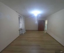 Satılır Köhnə Tikili Elmlər akademiyası m., Yasamal qəs., Yasamal r.