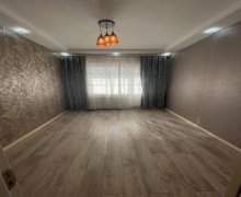 Satılır Köhnə Tikili Memar Əcəmi m., Nəsimi r.