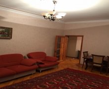 genclikde evlerin qiymeti Gənclik m., 8-ci mikrorayon, Binəqədi r.
