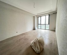 Satılır Yeni Tikili İnşaatçılar m., Yasamal qəs., Yasamal r.