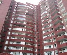 Satılır Qaraj 28 May m., 28 Mall, Nərimanov r.