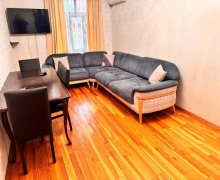 hezi aslanov kohne bina evleri Həzi Aslanov m., Xətai r.