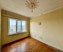 Satılır Köhnə Tikili Xalqlar dostluğu m., 8-ci kilometr, Nizami r.