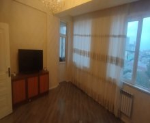 Kirayə (aylıq) Yeni Tikili Xırdalan ş.