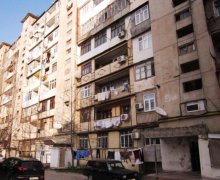 Satılır Köhnə Tikili Həzi Aslanov m., Köhnə Günəşli qəs., Xətai r.