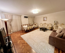 Satılır Köhnə Tikili Elmlər akademiyası m., Yasamal r.