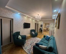 ehmedlide kohne tikili evler Əhmədli m., Əhmədli, Xətai r.