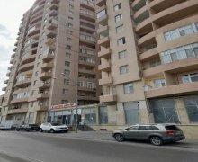 Satılır Yeni Tikili Qaraçuxur qəs., Suraxanı r.