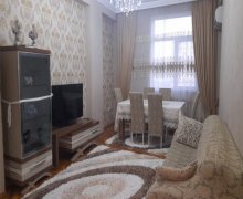 7-ci mkr-da satılan evlər Azadlıq m., 7-ci mikrorayon, Binəqədi r.