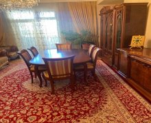 Satılır Yeni Tikili Azadlıq m., 8-ci mikrorayon, Binəqədi r.