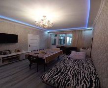 Satılır Köhnə Tikili Memar Əcəmi m., 4-cü mikrorayon, Nəsimi r.