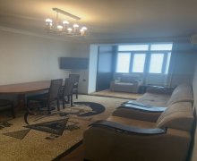 Kirayə (aylıq) Köhnə Tikili Elmlər akademiyası m., Yasamal r.