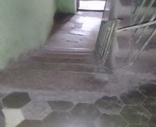 Satılır Köhnə Tikili İnşaatçılar m., Yasamal r.