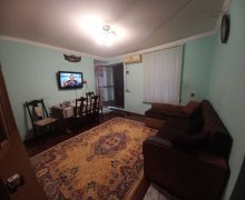 Kirayə (aylıq) Həyət evi/villa İnşaatçılar m., Yasamal qəs., Yasamal r.