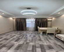 Satılır Yeni Tikili Xırdalan ş. Satılır Yeni Tikili Xırdalan ş.