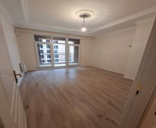 Satılır Yeni Tikili St.Sumqayıt r., Sumqayıt ş.