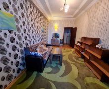 Satılır Yeni Tikili İnşaatçılar m., Yeni Yasamal qəs., Yasamal r.