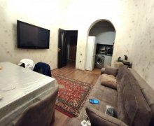 Satılır Yeni Tikili Qara Qarayev m., 8-ci kilometr, Nizami r.