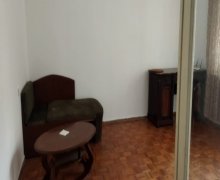 Kirayə (aylıq) Köhnə Tikili Elmlər akademiyası m., Yasamal r.