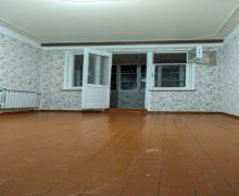 Satılır Köhnə Tikili Neftçilər m., 8-ci kilometr, Nizami r. Satılır Köhnə Tikili Neftçilər m., 8-ci kilometr, Nizami r.